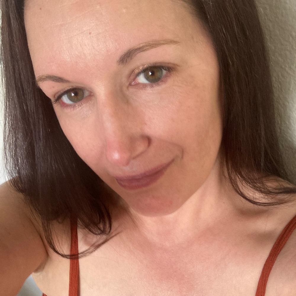 Meet your Posher, Jenny